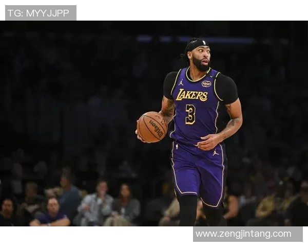 浓眉回应批评：我只专注于比赛